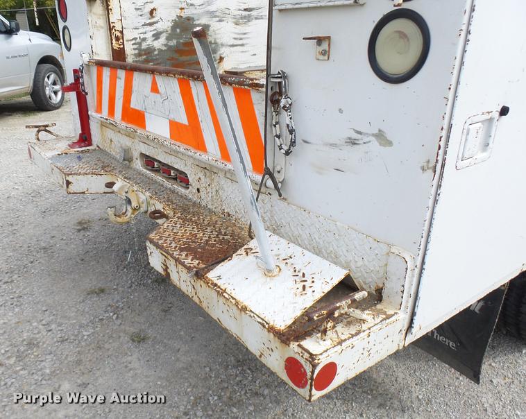 image for item AV9847 2008 Ford F550 Super Duty XL Crew Cab service truck