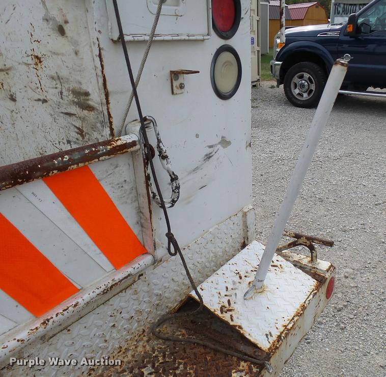 image for item AV9847 2008 Ford F550 Super Duty XL Crew Cab service truck