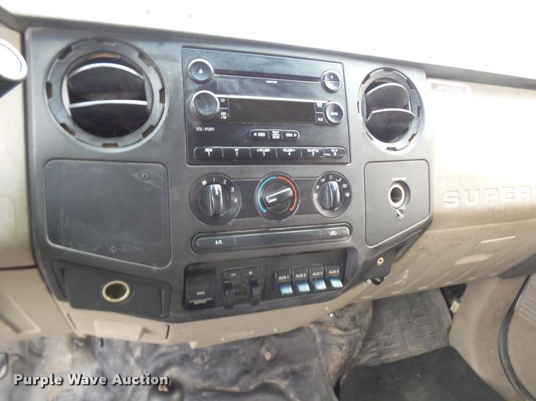 image for item AV9847 2008 Ford F550 Super Duty XL Crew Cab service truck