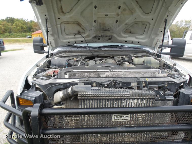 image for item AV9847 2008 Ford F550 Super Duty XL Crew Cab service truck