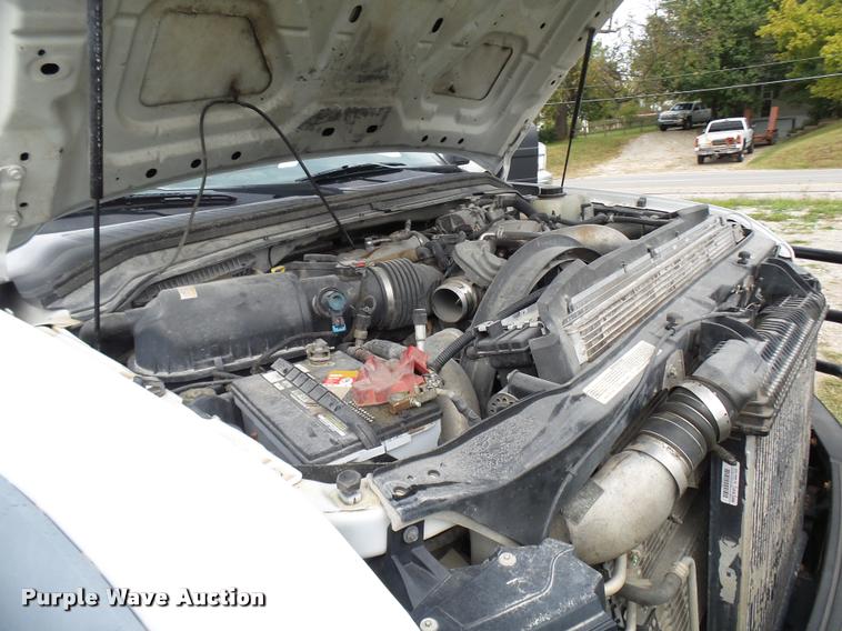 image for item AV9847 2008 Ford F550 Super Duty XL Crew Cab service truck