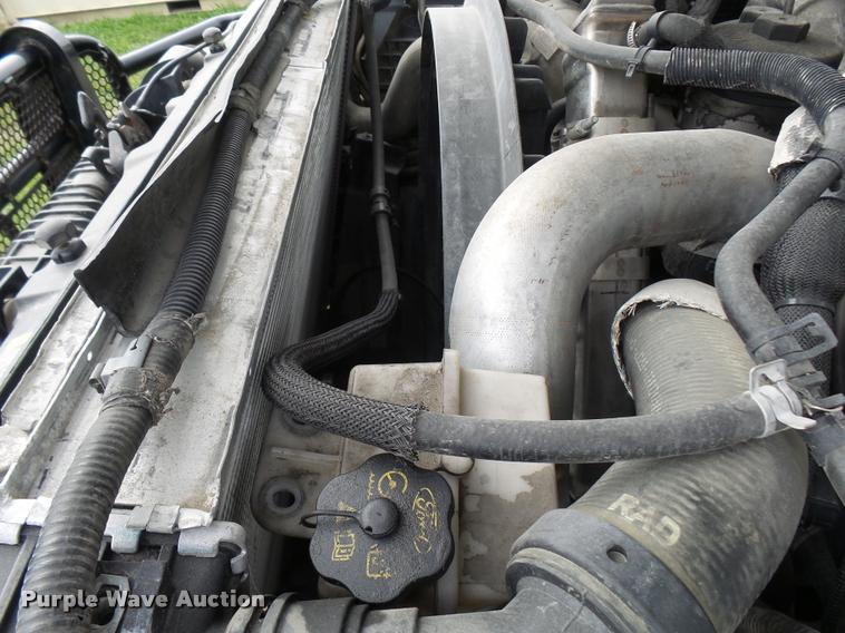 image for item AV9847 2008 Ford F550 Super Duty XL Crew Cab service truck