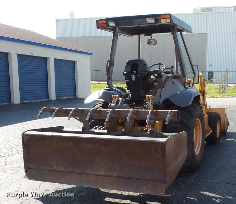 image for item BS9755 2004 Case 570 MXT landscape tractor