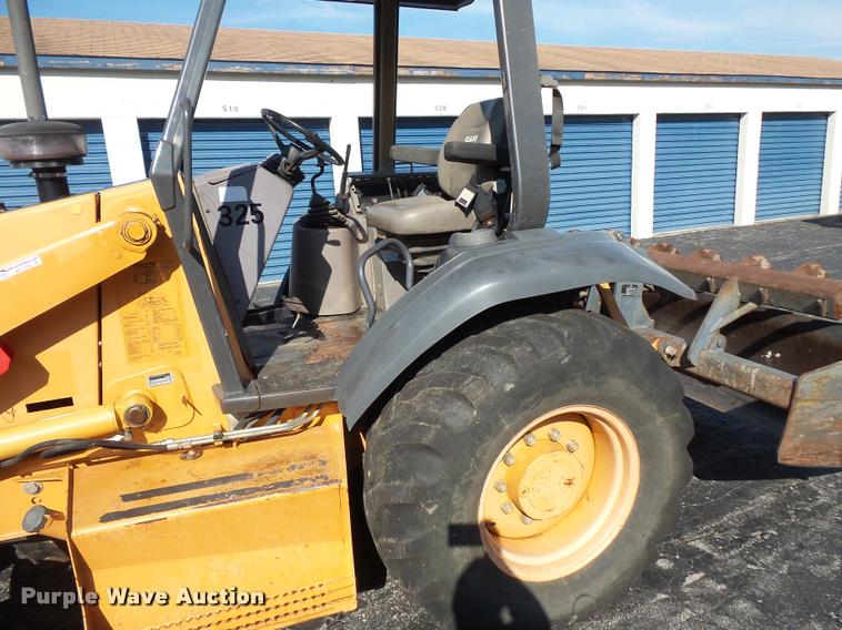 image for item BS9755 2004 Case 570 MXT landscape tractor