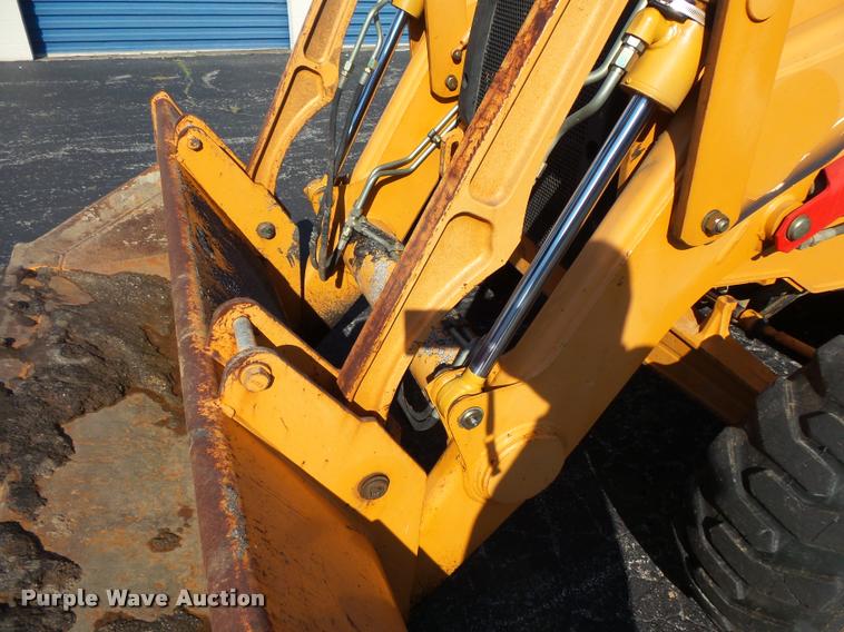 image for item BS9755 2004 Case 570 MXT landscape tractor