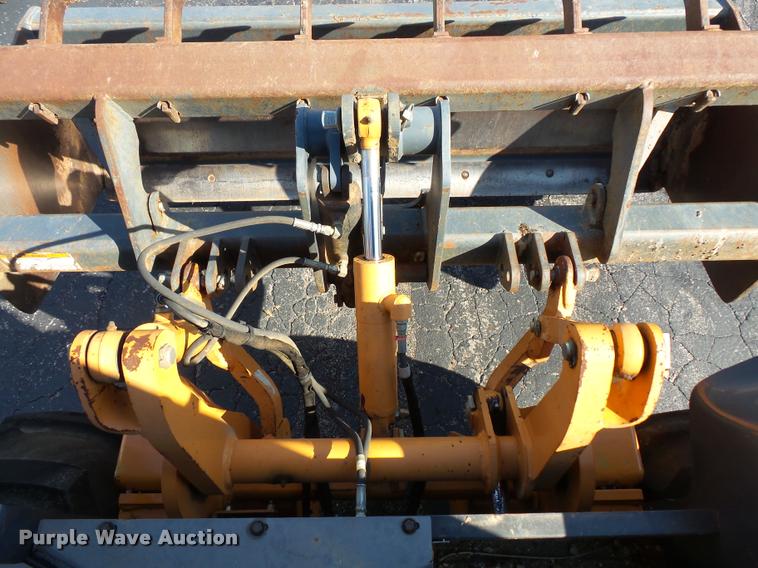 image for item BS9755 2004 Case 570 MXT landscape tractor