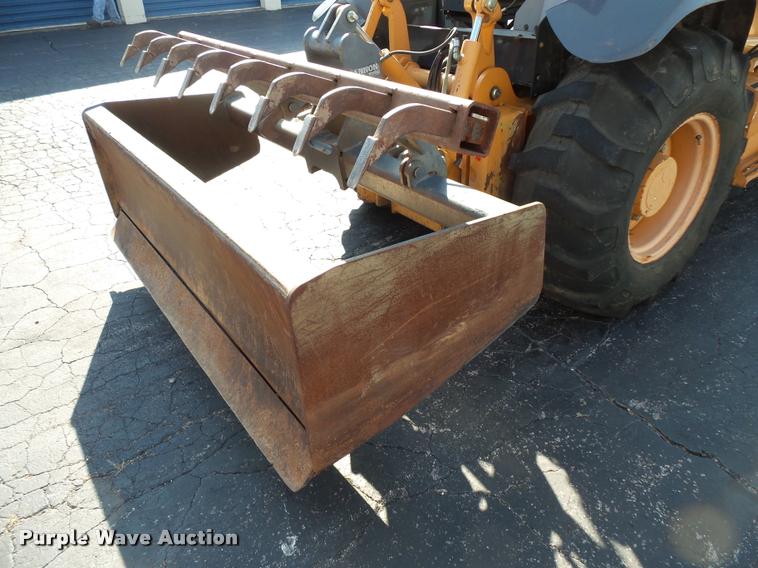 image for item BS9755 2004 Case 570 MXT landscape tractor