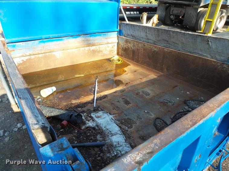 image for item BS9758 Warren V450-9 dump bed