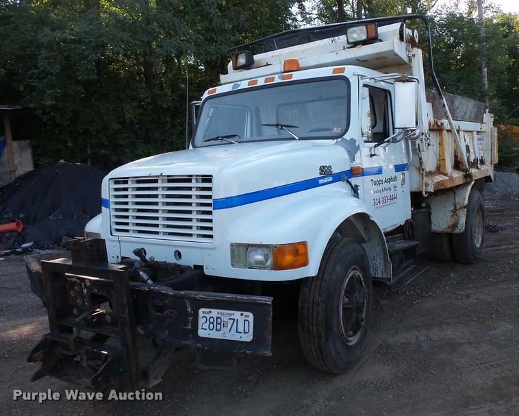 image for item BS9759 1997 International 4700 dump truck