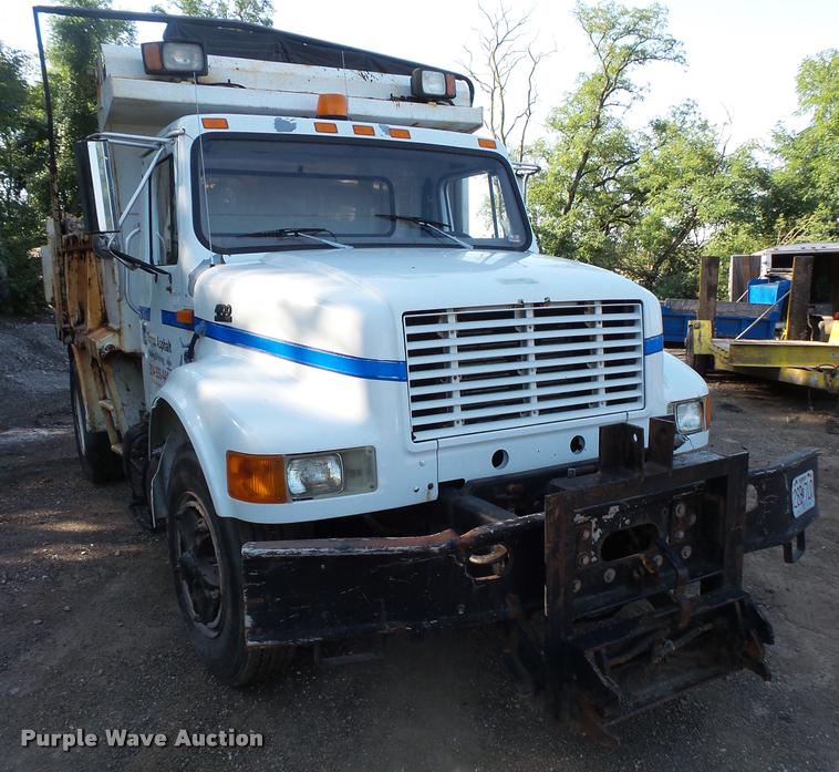 image for item BS9759 1997 International 4700 dump truck