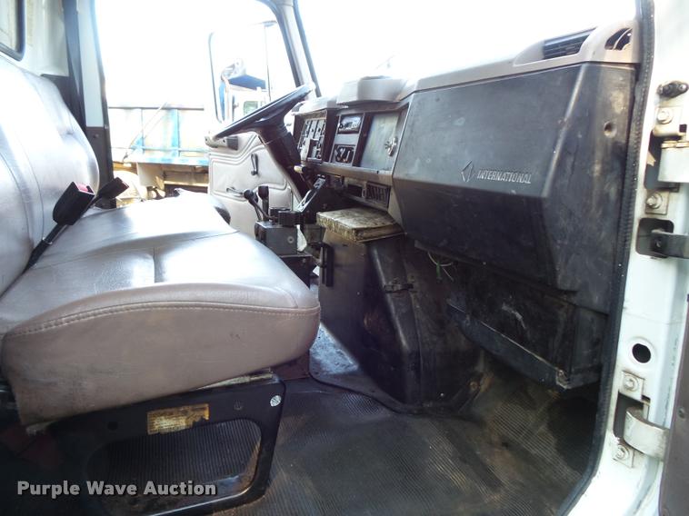 image for item BS9759 1997 International 4700 dump truck