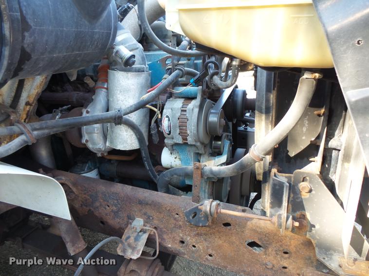 image for item BS9759 1997 International 4700 dump truck