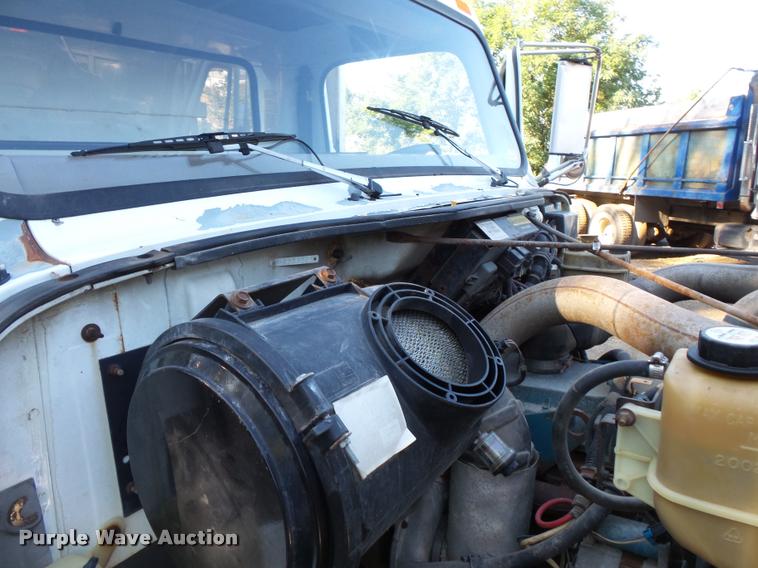 image for item BS9759 1997 International 4700 dump truck