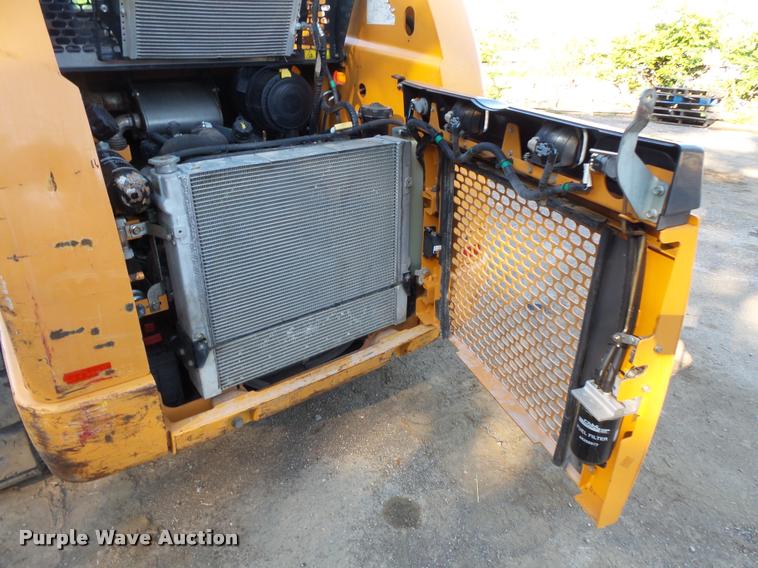 image for item BS9761 2012 Case TR320 skid steer