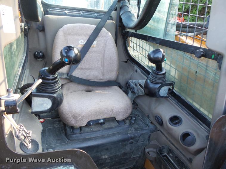 image for item BS9761 2012 Case TR320 skid steer
