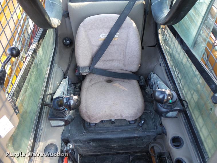 image for item BS9761 2012 Case TR320 skid steer