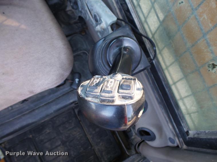 image for item BS9761 2012 Case TR320 skid steer