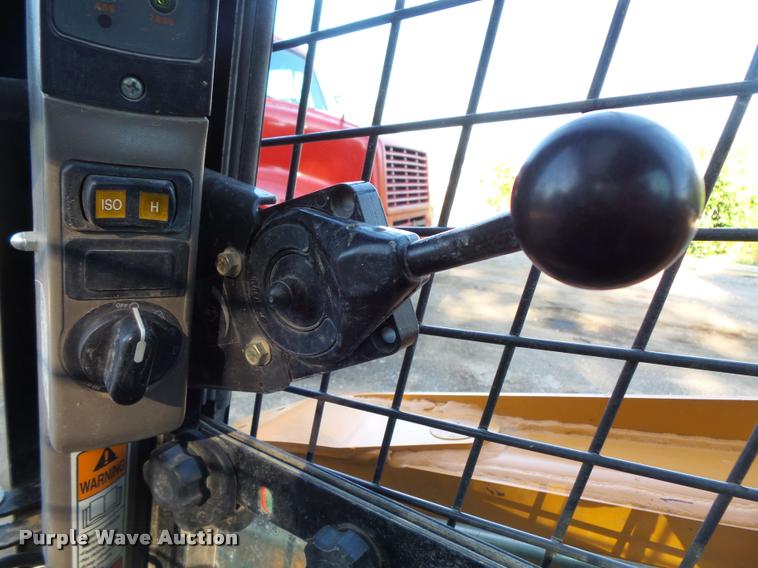 image for item BS9761 2012 Case TR320 skid steer