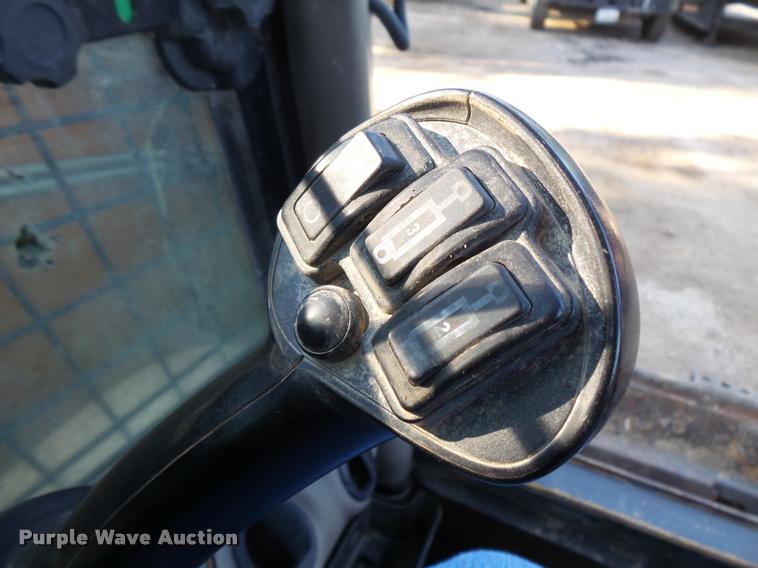 image for item BS9761 2012 Case TR320 skid steer