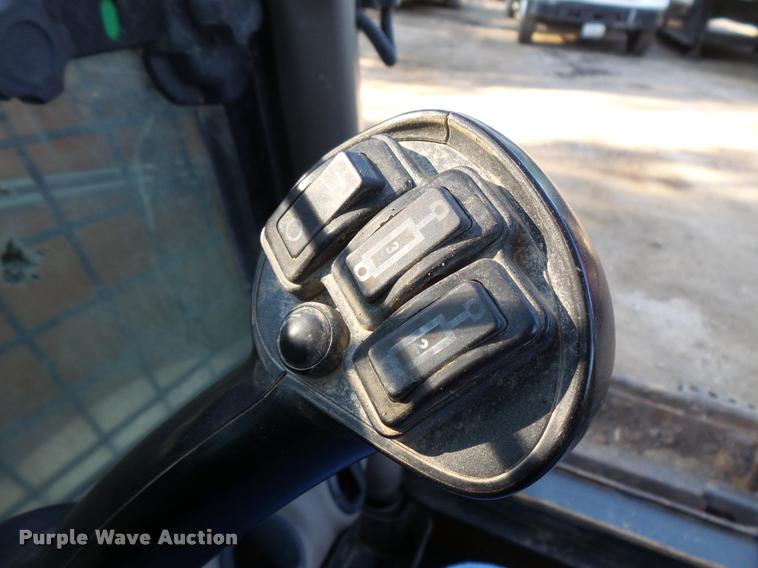 image for item BS9761 2012 Case TR320 skid steer