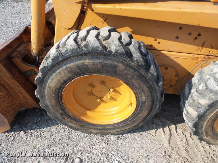 image for item BS9766 Case 1840 skid steer