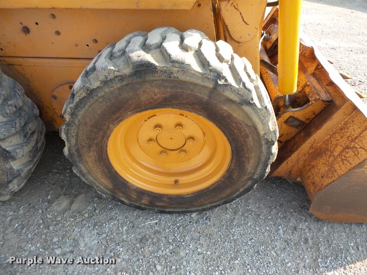 image for item BS9766 Case 1840 skid steer