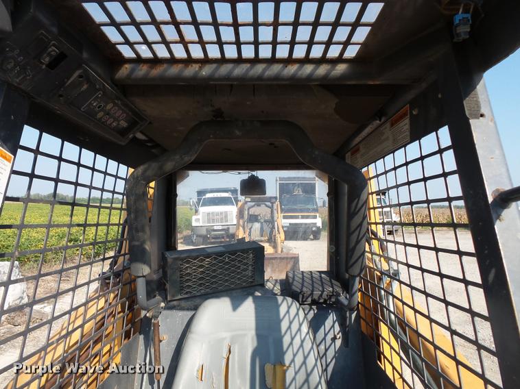 image for item BS9766 Case 1840 skid steer