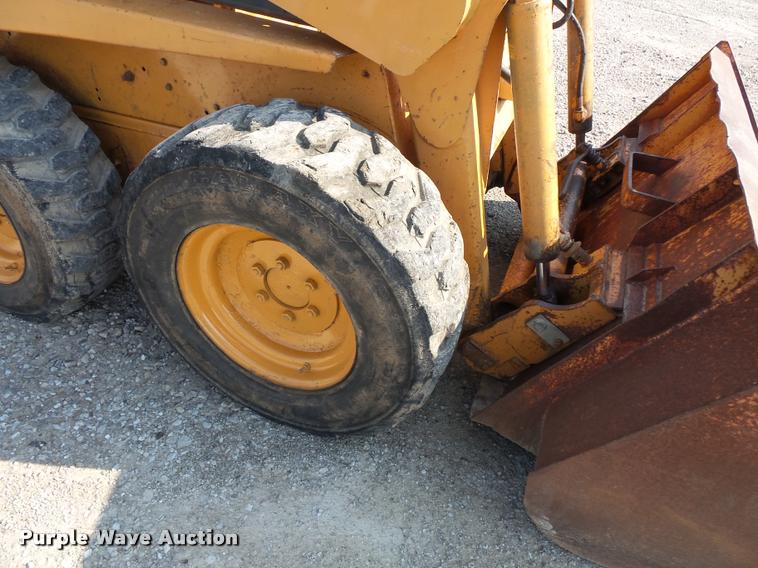 image for item BS9767 Case 1840 skid steer