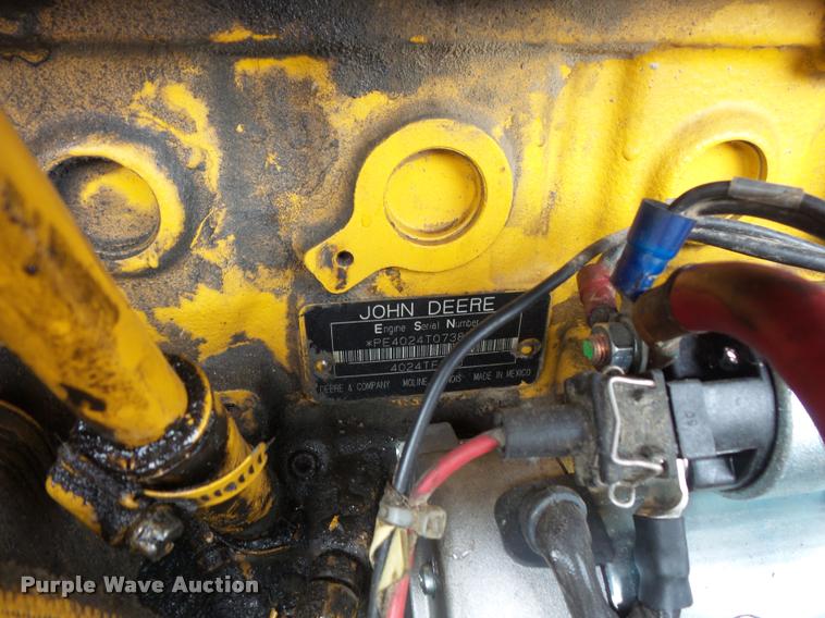 image for item BS9774 2006 Sullivan Palatek D185Q11JD air compressor