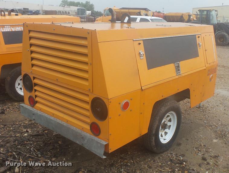 image for item BS9776 2004 Sullivan Palatek D185Q11JDB air compressor