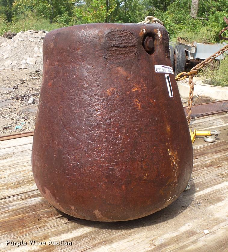 image for item BS9777 Wrecking ball