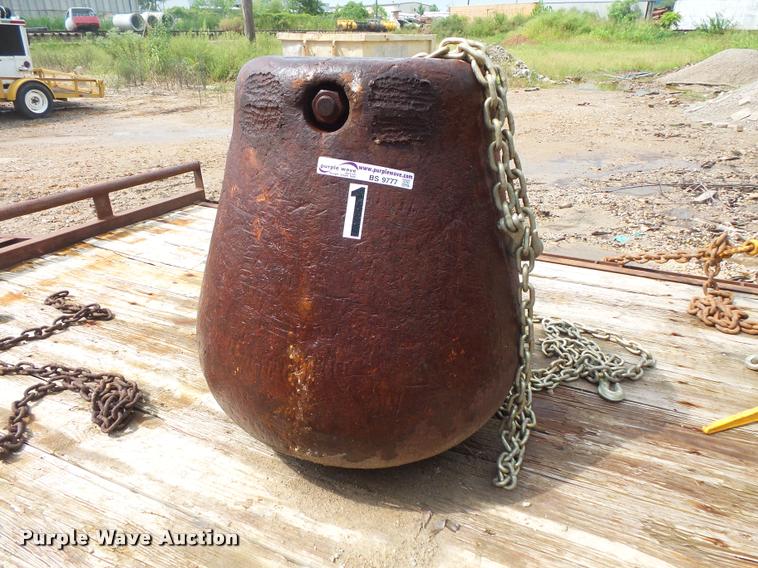 image for item BS9777 Wrecking ball