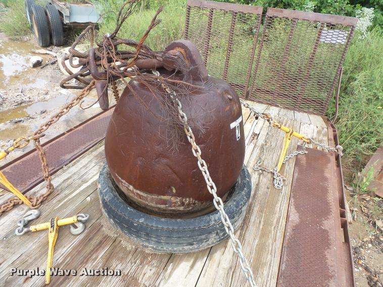 image for item BS9778 Wrecking ball