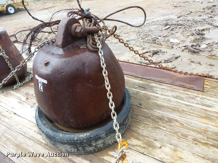 image for item BS9778 Wrecking ball