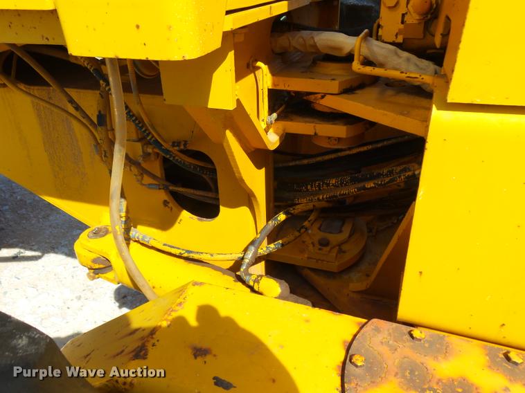 image for item BU9752 1992 John Deere 770BH motor grader