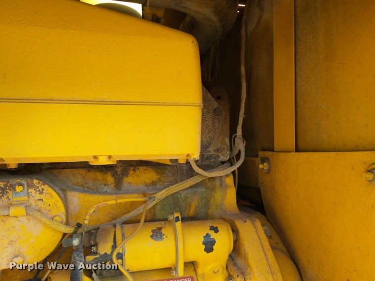 image for item BU9752 1992 John Deere 770BH motor grader