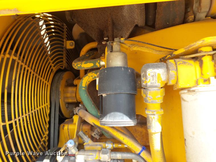 image for item BU9752 1992 John Deere 770BH motor grader