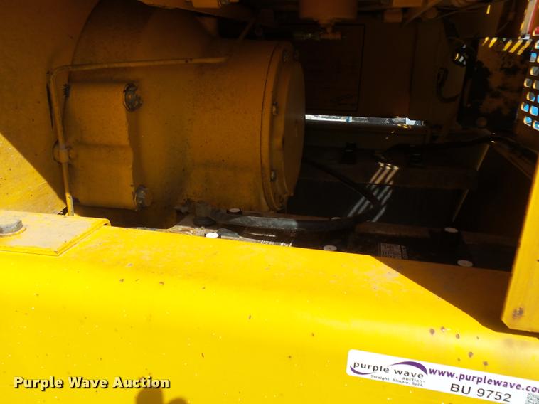 image for item BU9752 1992 John Deere 770BH motor grader