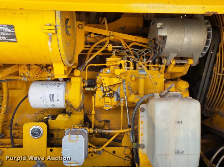 image for item BU9752 1992 John Deere 770BH motor grader