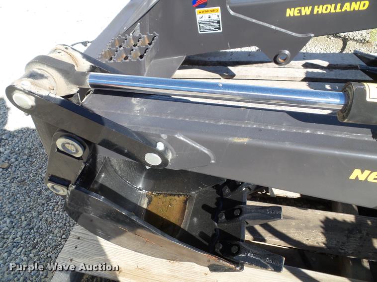 image for item BV9343 2014 New Holland skid steer backhoe attachment
