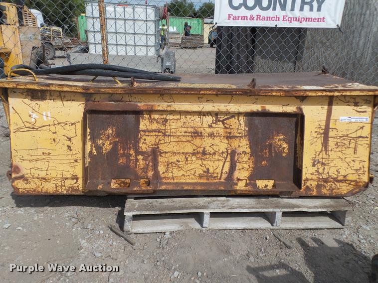 image for item BX9235 MB skid steer broom