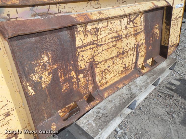 image for item BX9235 MB skid steer broom