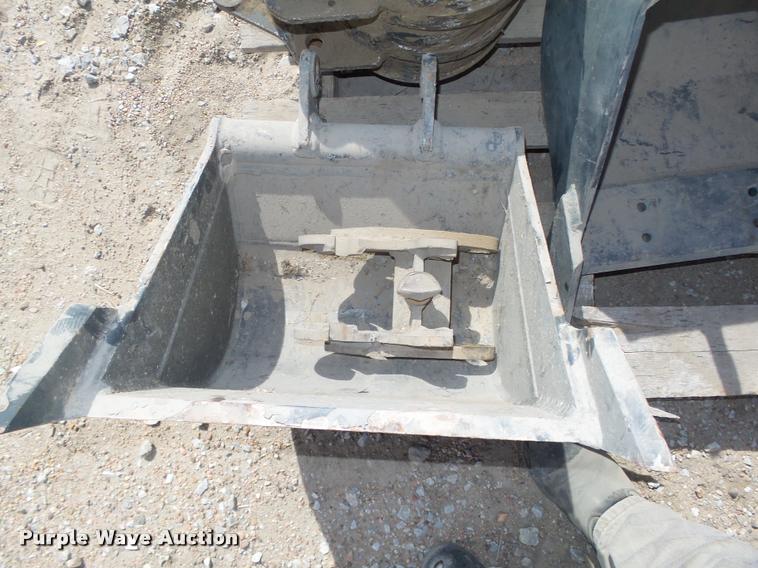 image for item BX9236 (12) excavator buckets
