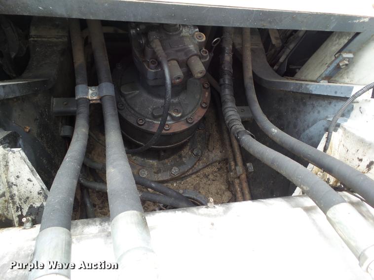 image for item BZ9860 2000 Link Belt 3400 Quantum excavator