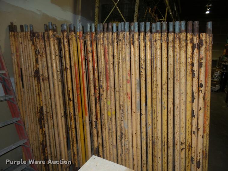 image for item CA9251 (43) scaffolding frames
