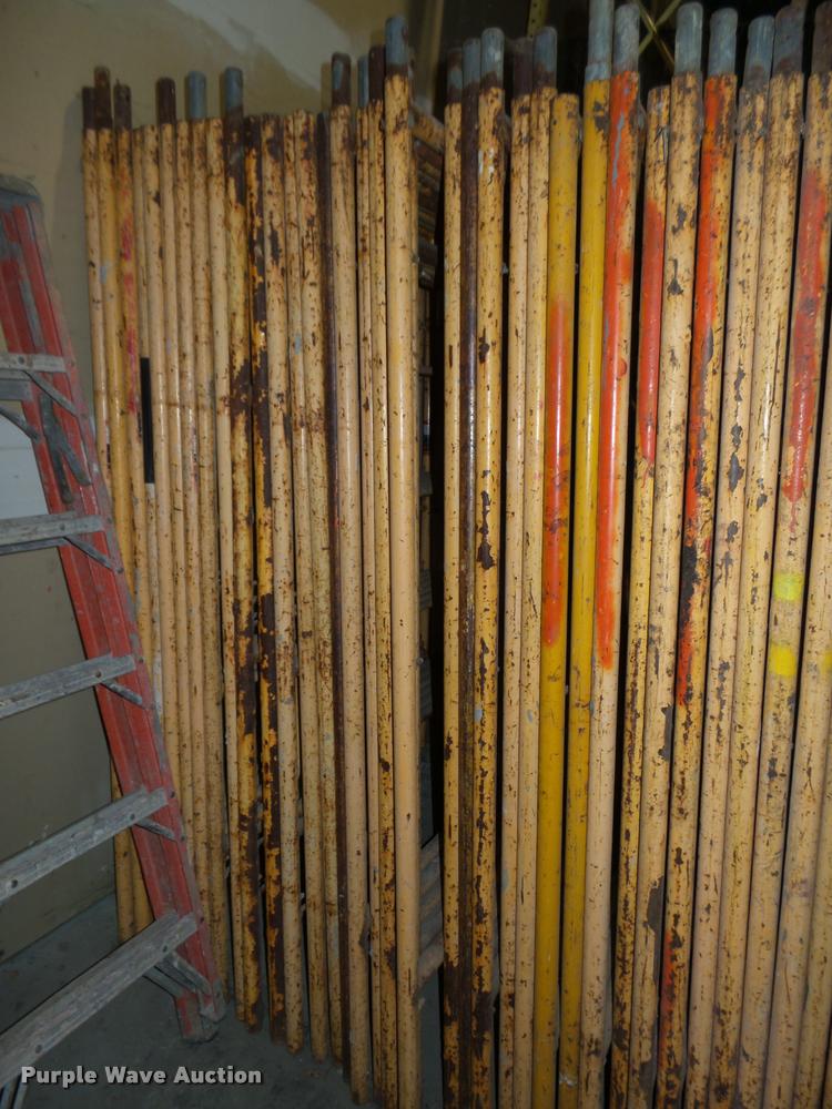 image for item CA9251 (43) scaffolding frames