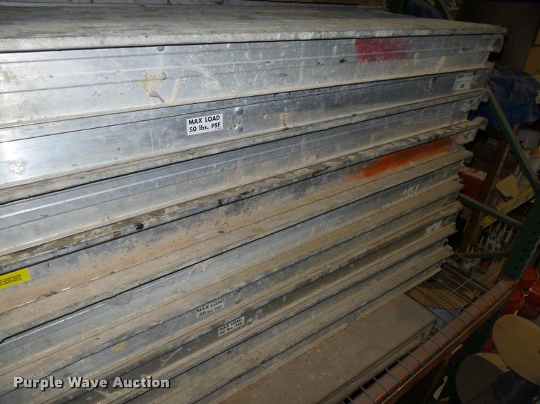 image for item CA9259 (31) scaffolding walk boards