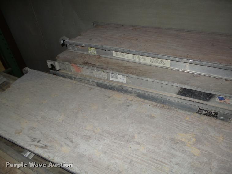 image for item CA9259 (31) scaffolding walk boards