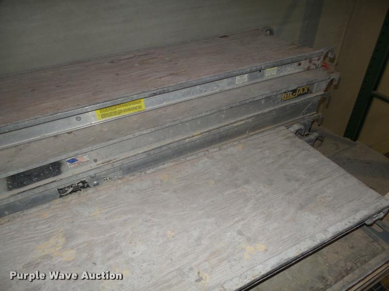 image for item CA9259 (31) scaffolding walk boards