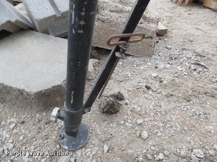 image for item CA9263 Spectra Physics 950 tripod